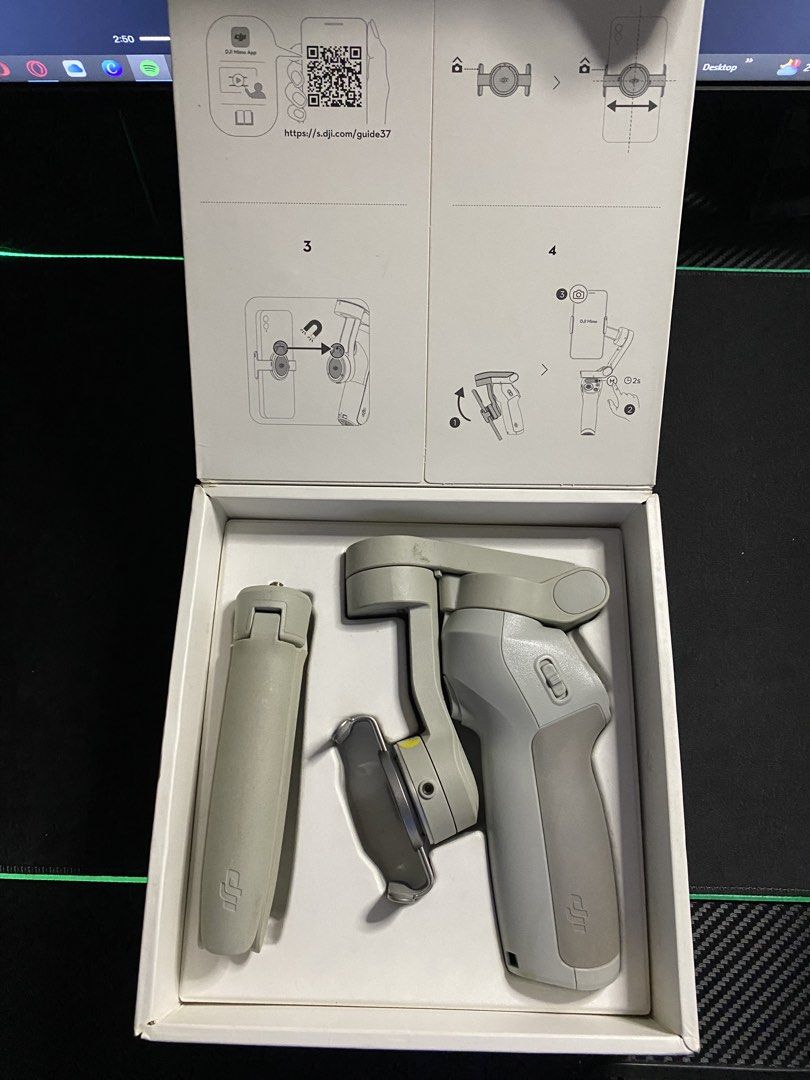 DJI Osmo Mobile SE (Category: Gimbals & Stabilizers ) located in Manila. Submitted by miguel6769 (Listing ID 1467149181, Image 3). Description: Rush Sale ‼️‼️‼️ Dji Osmo Mobile SE Used for personal use only .