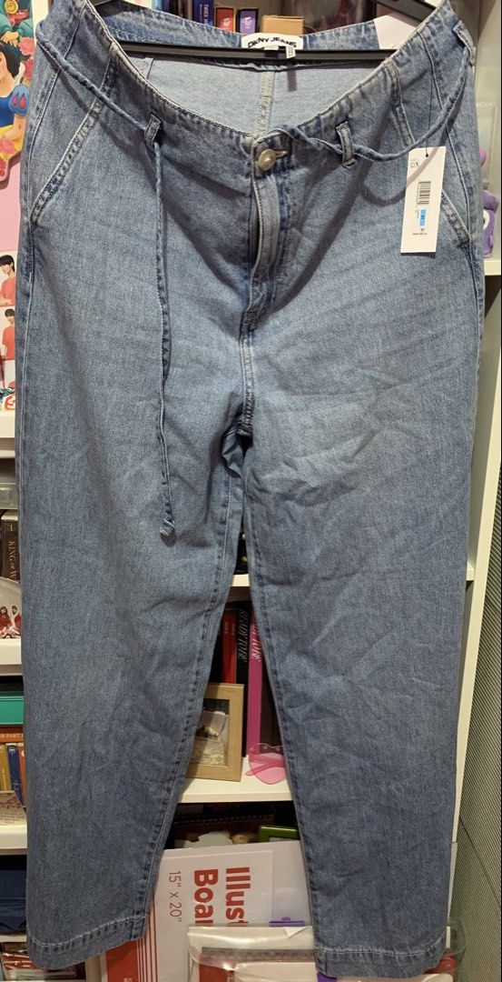 DKNY jeans for women (Category: Jeans) located in General Trias. Submitted by vpshoppe (Listing ID 1467115077, Image 1). Description: DKNY jeans for women size:w 31 length:43 inches/110 cm wide: 30 cm denim.