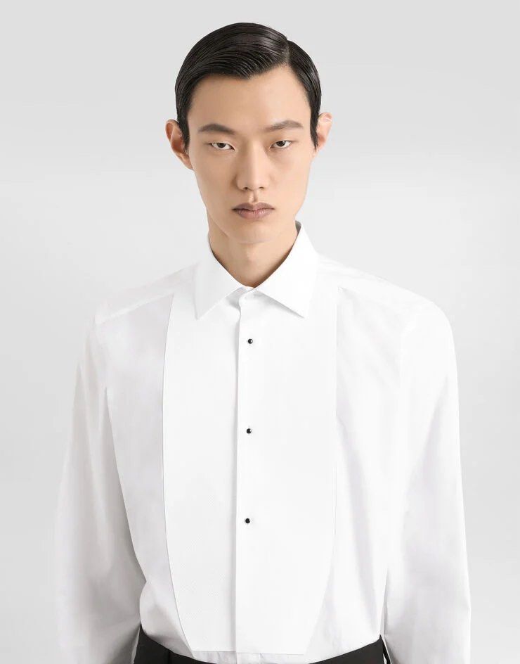 DOLCE & GABBANA POPLIN BIB TUXEDO SHIRT (Category: Luxury Apparel) located in Bacolod City. Submitted by the.finest (Listing ID 1467156431, Image 2). Description: Dolce & Gabbana Poplin bib Tuxedo Shirt Open Cuffs Size: Medium to Large Width: 19.5 Length: 30 Condition: 9/10 5,000+shipping fee.