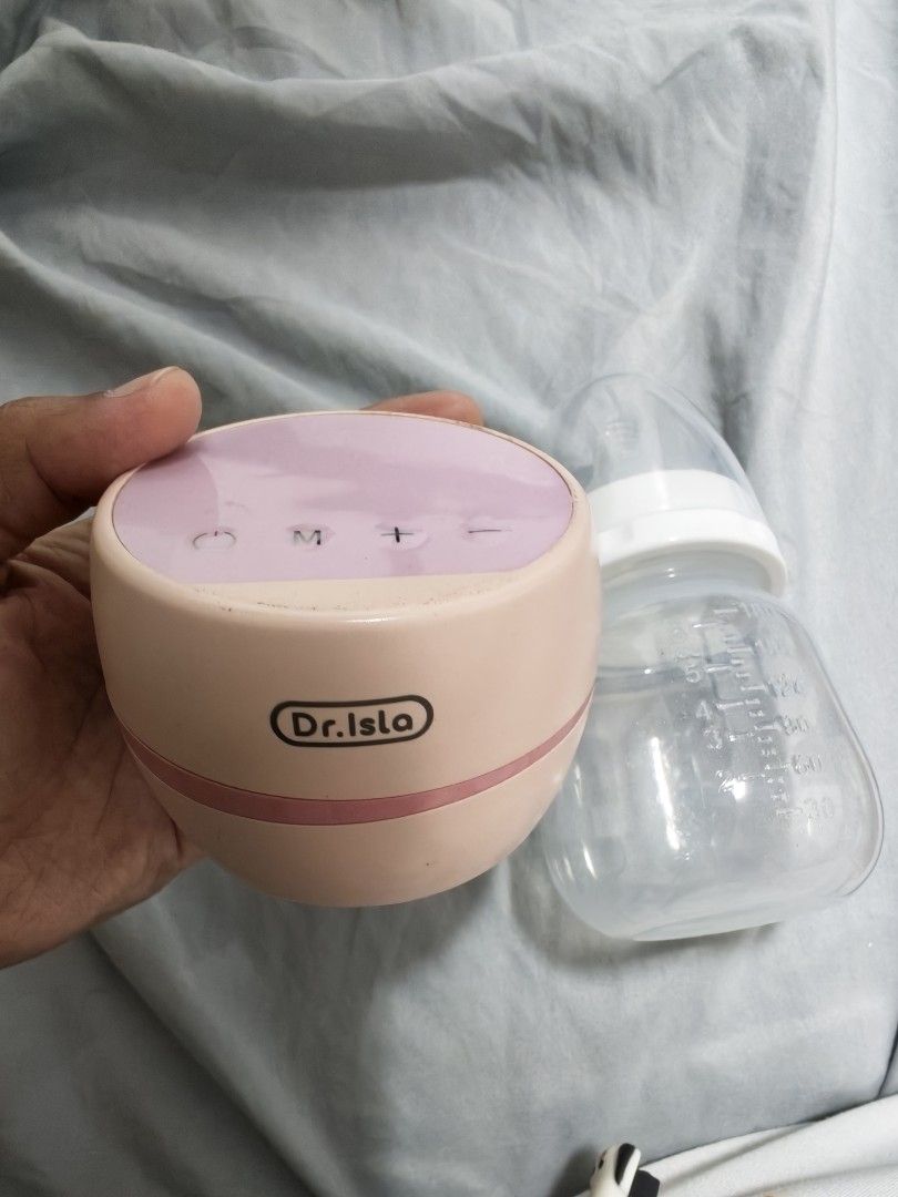 Dr Isla Electric Breast Pump (Category: Breastfeeding & Bottle Feeding) located in Cavite. Submitted by lyne_09 (Listing ID 1467164270, Image 3). Description: Breast pump with bottle na kasama twice lng natry. Di na nagcontinue dahil wala nalabas. So di na nagamit. Last price na yan 600 plus bili sa official store sa orange app Location: Dasma Cavite Lalamove or pick up.