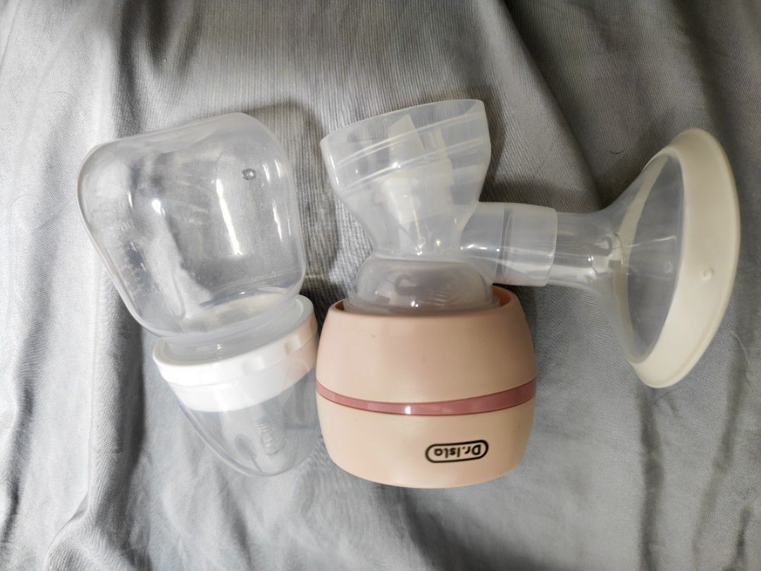 Dr Isla Electric Breast Pump (Category: Breastfeeding & Bottle Feeding) located in Cavite. Submitted by lyne_09 (Listing ID 1467164270, Image 2). Description: Breast pump with bottle na kasama twice lng natry. Di na nagcontinue dahil wala nalabas. So di na nagamit. Last price na yan 600 plus bili sa official store sa orange app Location: Dasma Cavite Lalamove or pick up.
