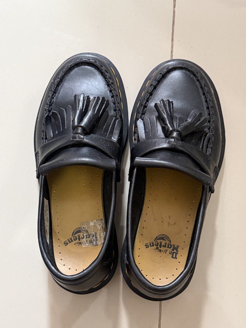 Dr. Martens Adrian Tassel Loafers (Category: Casual Shoes) located in Quezon City. Submitted by folkrory (Listing ID 1467023599, Image 1). Description: - used only once with socks !! - bought in Nordstrom Canada for 10k - no more box as it was bulky to travel with - used only once during Daniel Ceasar concert - size best fit women’s 6.5-7 - EU36/UK3/US 5 size on box.