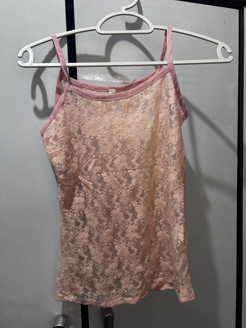 Dusty Pink 2-Piece Lace Cami & Open-Back Overlay Set (Category: Sleeveless) located in Pasig City. Submitted by ladyleslieisletavelarde4902 (Listing ID 1467035556, Image 2). Description: A delicate, romantic 2-piece set featuring a sheer floral lace camisole paired with a breezy open-back keyhole overlay top. Brand: Jelly Bean Size: Tag XS (USA 0 / EU XS) Color: Soft Dusty Pink / Rose Includes: 2 Pieces (Floral Lace Cami Tank + Sheer Open-Back Ov