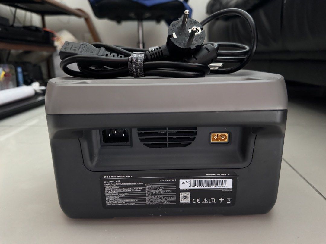 EcoFlow River 2 Portable Power Station (Category: Batteries & Power Banks) located in Quezon City. Submitted by abcdejesus86 (Listing ID 1467001338, Image 3). Description: - Brand: EcoFlow River 2 Portable Power Station - Capacity: 256Wh (Compact & lightweight for easy transport) - Ports: USB-A, USB-C, DC, and AC socket - Features: Clear digital display screen and rear cooling vent - Inclusions: Charging cables with standard plugs included - Perf