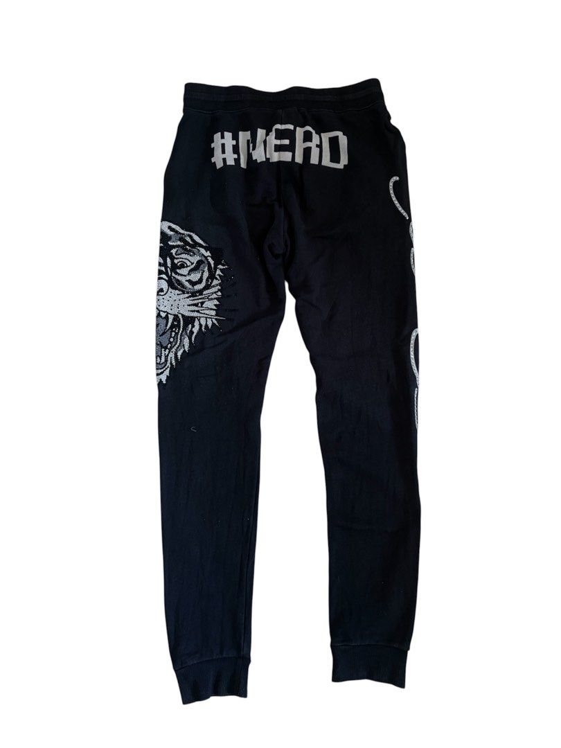 Ed Hardy Jogger Pants (Category: Joggers) located in Cabiao. Submitted by thelifeofgelo (Listing ID 1467000840, Image 2). Description: Ed Hardy Jogger Pants Size: Medium Condition: Very good Price: 450 + shipping fee.