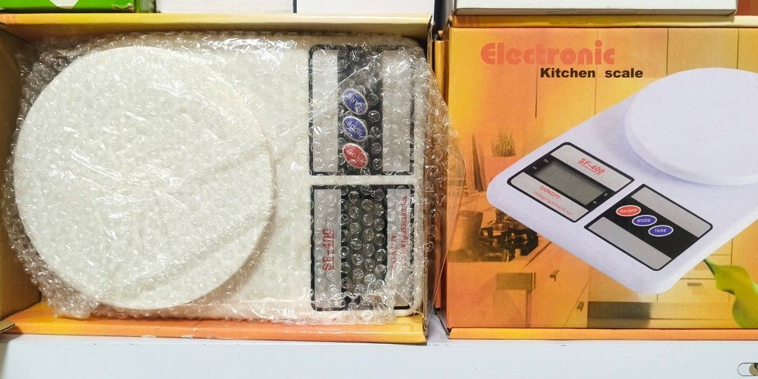Electronic Kitchen Scale (Category: Health Monitors & Weighing Scales) located in Makati City. Submitted by shesstore (Listing ID 1467004199, Image 1). Description: For just ₱150, you can get a discounted price that includes a free battery! Please send me a message for inquiries..