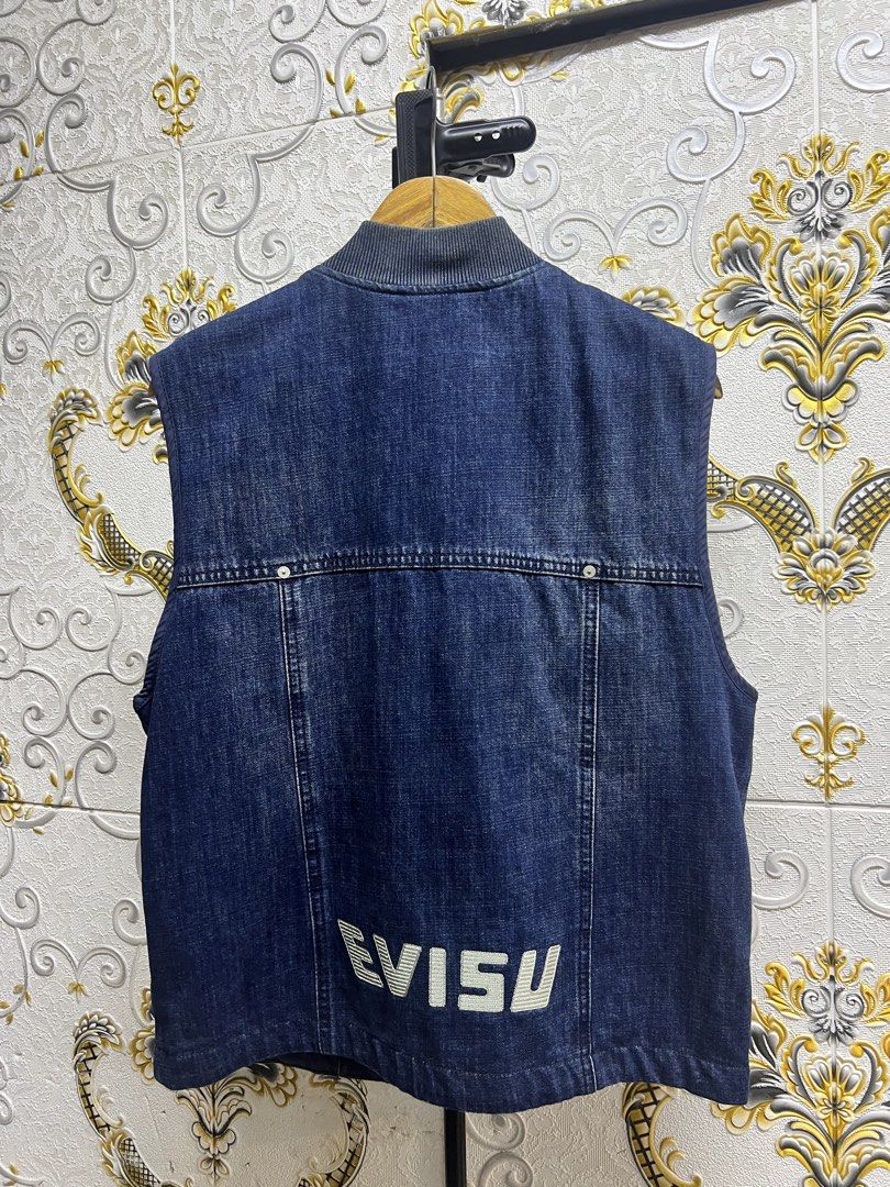Evisu Daruma Bounty Hunter Denim Vest (Category: Vests) located in Manila. Submitted by irenekaren57943 (Listing ID 1467105015, Image 2). Description: 𒊹︎ 𝐄𝐕𝐈𝐒𝐔 𝐃𝐀𝐑𝐔𝐌𝐀 𝐁𝐎𝐔𝐍𝐓𝐘 𝐇𝐔𝐍𝐓𝐄𝐑 𝐑𝐀𝐖 𝐃𝐄𝐍𝐈𝐌 𝐕𝐄𝐒𝐓 ➤ 𝟐𝟐 𝐖 | 𝟐𝟔 𝐋 ➤ 𝐋𝐢𝐤𝐞 𝐍𝐞𝐰 𝐍𝐨 𝐈𝐬𝐬𝐮𝐞.
