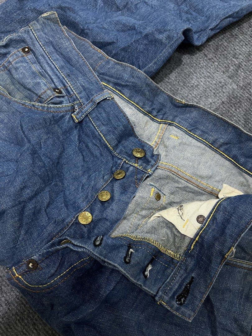 evisu heritage pants (Category: Jeans) located in Manila. Submitted by owjayy01 (Listing ID 1466991169, Image 3). Description: evisu heritage pants (selvedge ) •40 waist •46 length •15 thigh •10 leg op.