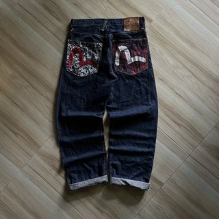 (Category: ) located in . Submitted by reborngarments_000 (Listing ID 1467072099, Image 1). Description: .