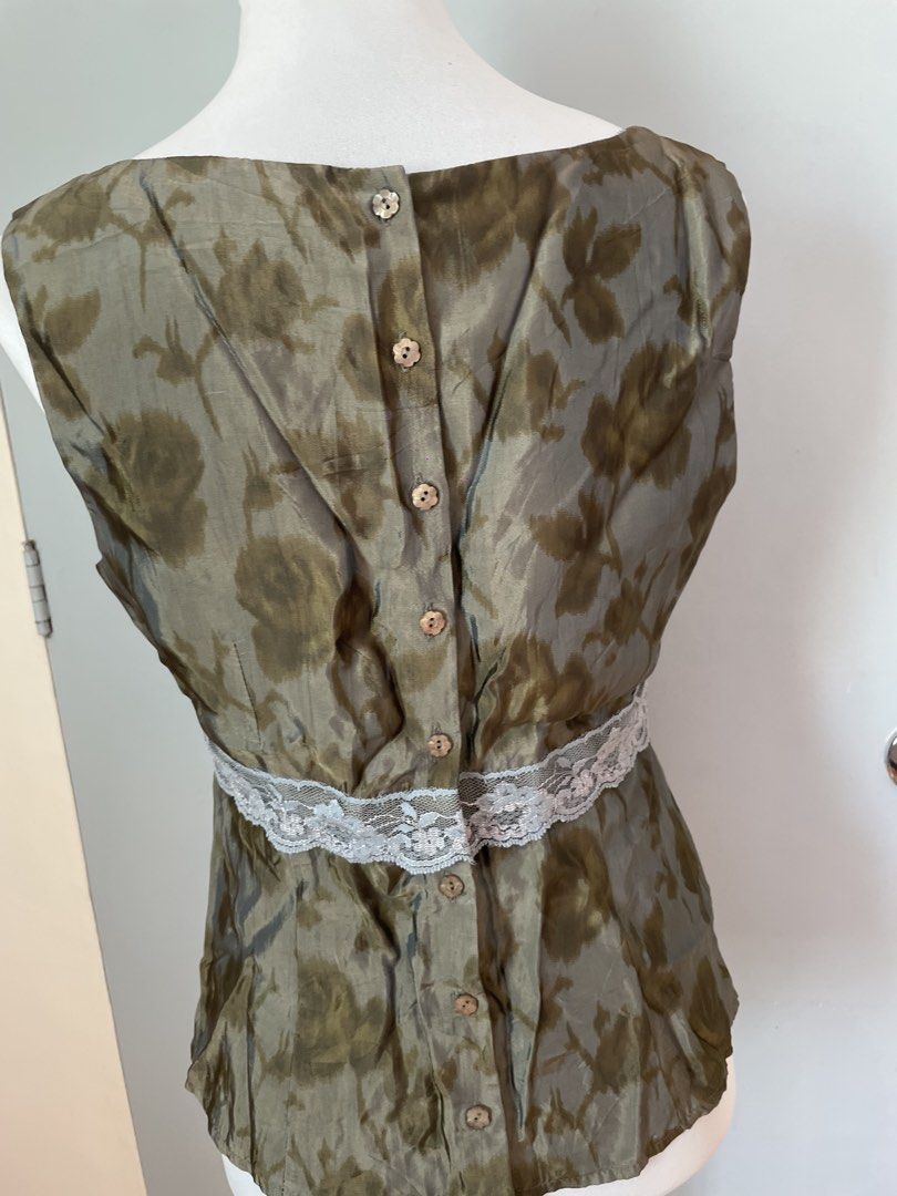 Fairy green top (Category: Sleeveless) located in Abucay. Submitted by tap-thrift (Listing ID 1467035073, Image 3). Description: .