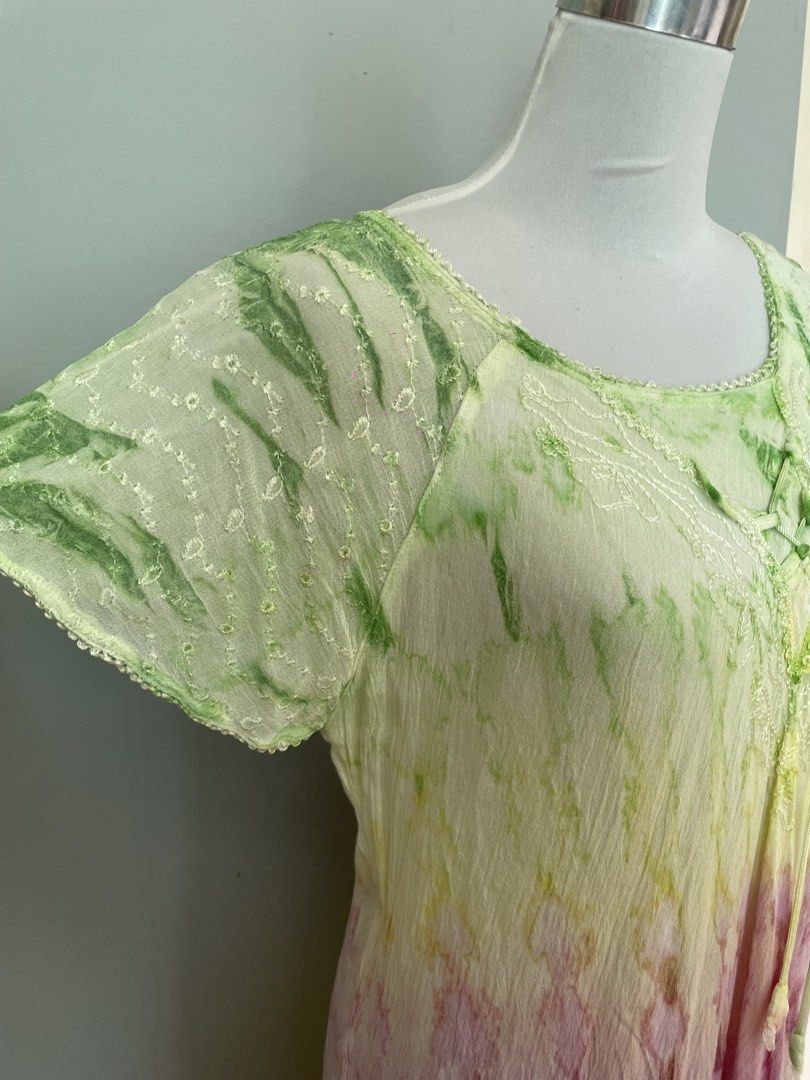 Fairy tri colored dress (Category: Dresses) located in Abucay. Submitted by tap-thrift (Listing ID 1467034388, Image 2). Description: .