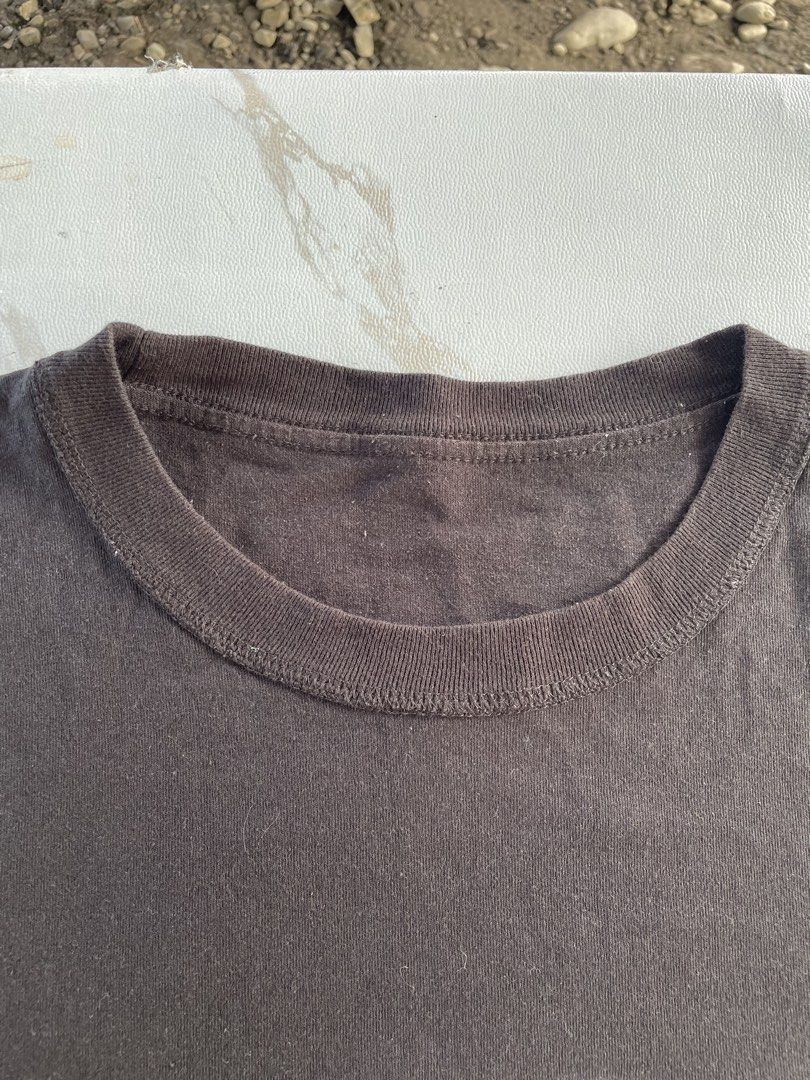 Fear of God (Category: Tshirts & Polo Shirts ) located in New Bataan. Submitted by rebisa.404 (Listing ID 1467033362, Image 2). Description: Fear of God M on tag( pasok XL) 24x28 No issue Need wash Condition and CR 9/10.