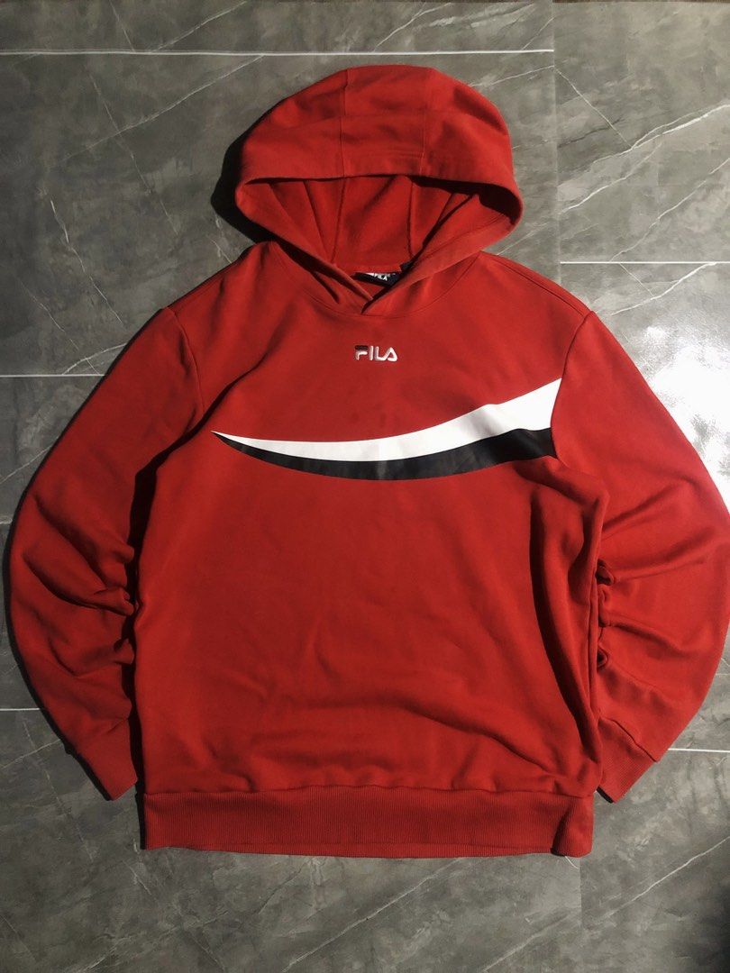 Fila Mid embroided script (Category: Coats, Jackets and Outerwear) located in Manila. Submitted by buksthrifthing (Listing ID 1466976009, Image 1). Description: 23 by 28 Large to xL No issue Excellent condi Fresh from bale .