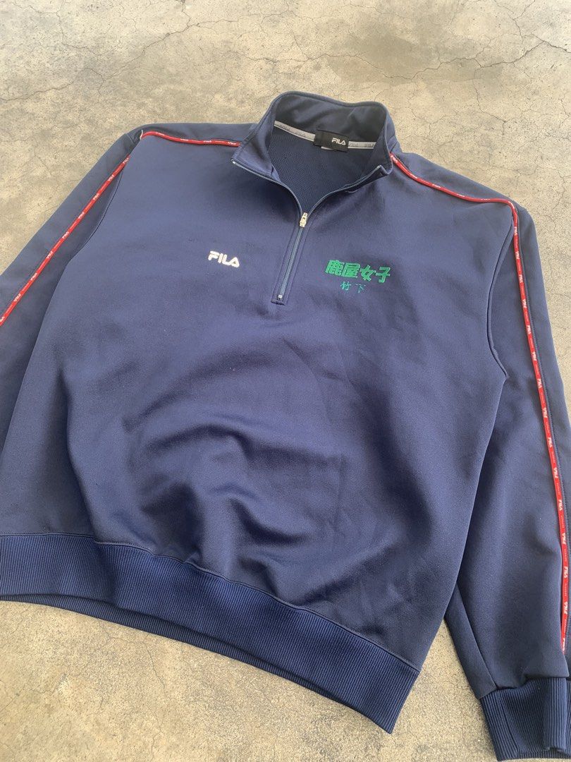 FILA Quarter-Zip (Q-Zip) (Category: Coats, Jackets and Outerwear) located in Manila. Submitted by gudthriftby.la (Listing ID 1467143195, Image 2). Description: (Good Condition) Size: Large Measurements Length: 25 Width: 22 Sleeve: 22 MOP: GCASH / MOD: J&T & LBC 🚚 Located: Sta Ana Manila, Philippines 🇵🇭 DM TO PURCHASE! 📩.