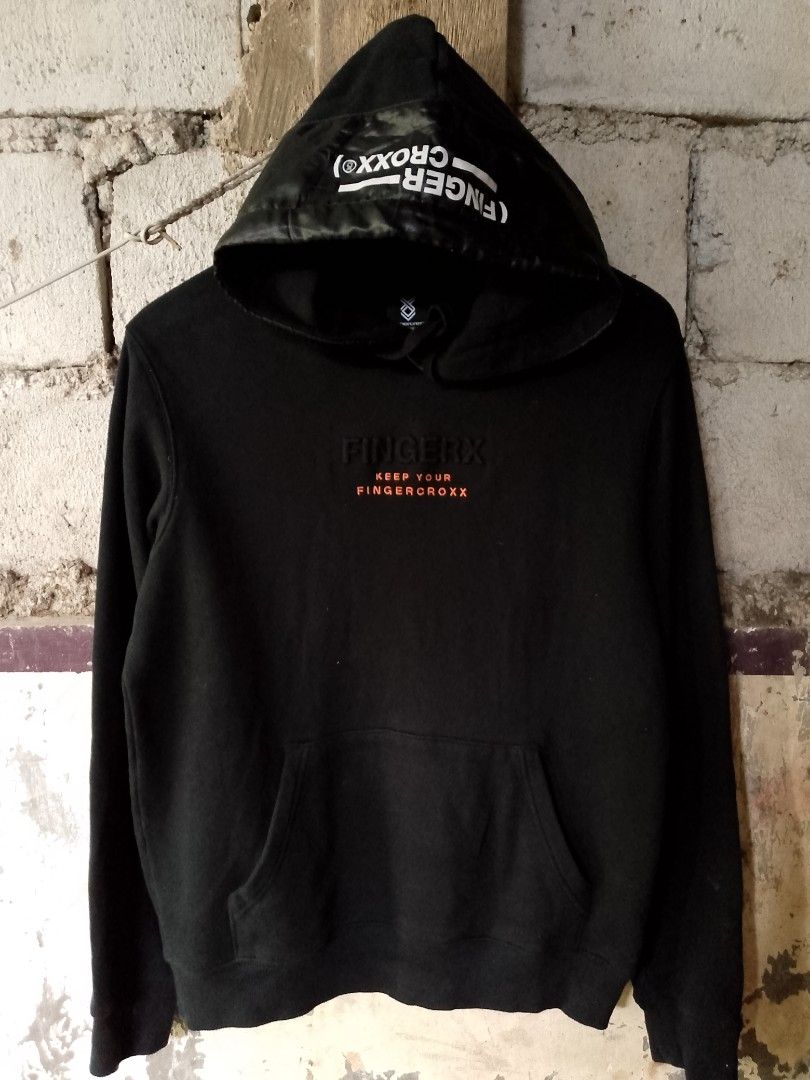 FINGERX Hoodie Black (Category: Hoodies) located in Antipolo. Submitted by _justdropby.ph (Listing ID 1467025738, Image 1). Description: excellent condition medium on tag.