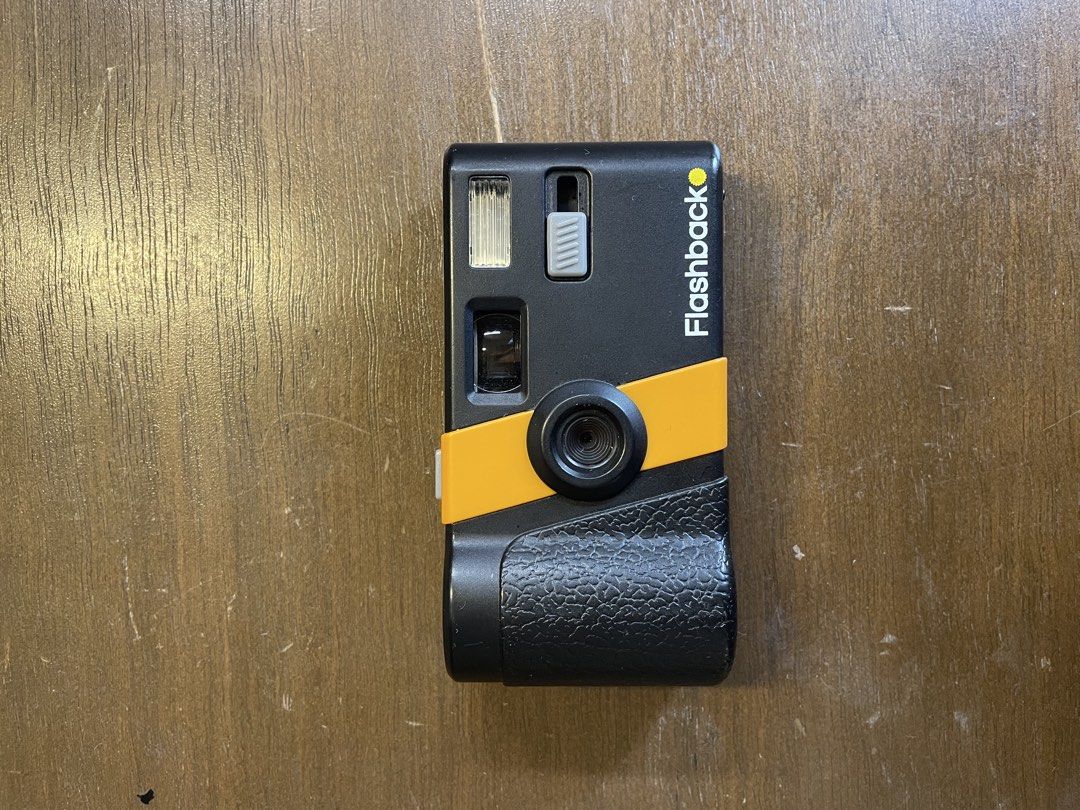 Flashback V2 Orange/Black (Category: Cameras) located in Manila. Submitted by it.sumo (Listing ID 1467050907, Image 2). Description: FOR SALE: Flashback Version 2 (Orange/Black) Inclusion: - Original box and charger - Stickers RFS: Not being used anymore. Issue: Flash is not working. .