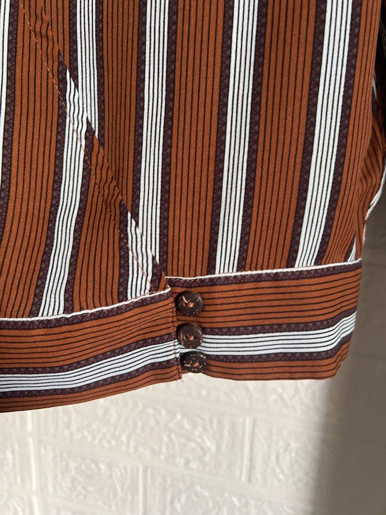 For Me Striped Blouse (Category: Blouses) located in Dagupan City. Submitted by go.kluttery (Listing ID 1467043689, Image 2). Description: .