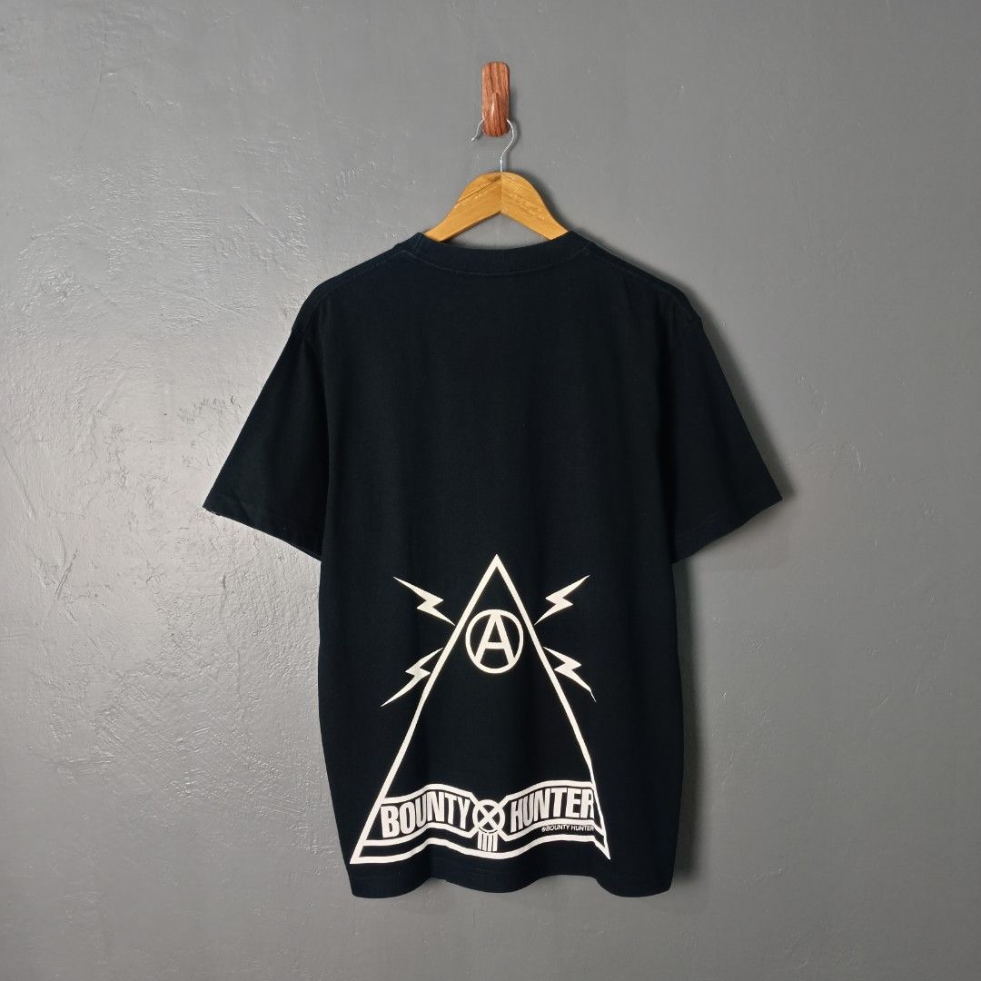 For Men - Bounty Hunter (Category: Tshirts & Polo Shirts ) located in Bacolod City. Submitted by drop.ph (Listing ID 1467096444, Image 2). Description: Bounty Hunter Authentic *Size L - 21x27.5 *Very Good *Discoloration (Stomach) *Price: 680php *Add SF if outside Bacolod City .