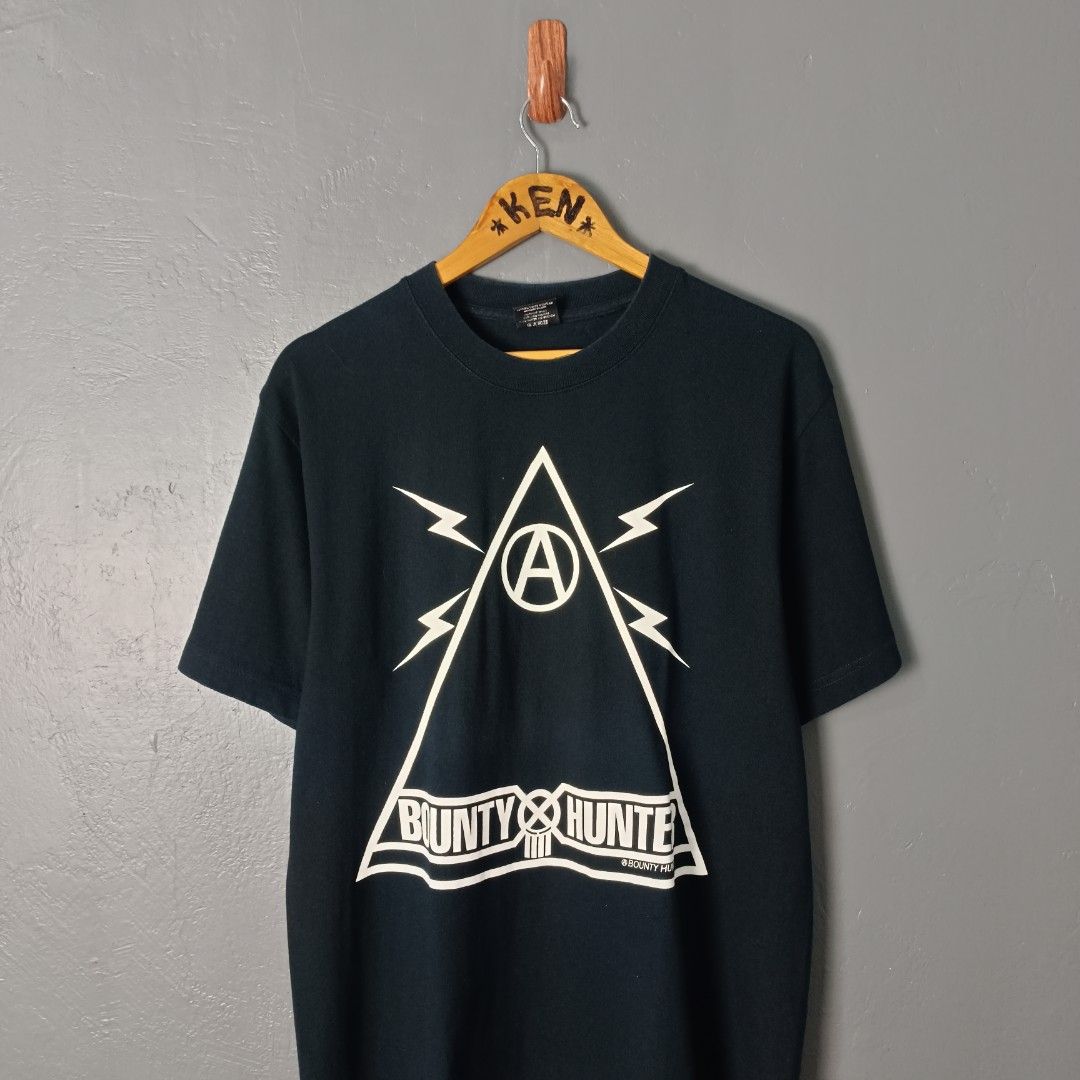 For Men - Bounty Hunter (Category: Tshirts & Polo Shirts ) located in Bacolod City. Submitted by drop.ph (Listing ID 1467096444, Image 3). Description: Bounty Hunter Authentic *Size L - 21x27.5 *Very Good *Discoloration (Stomach) *Price: 680php *Add SF if outside Bacolod City .