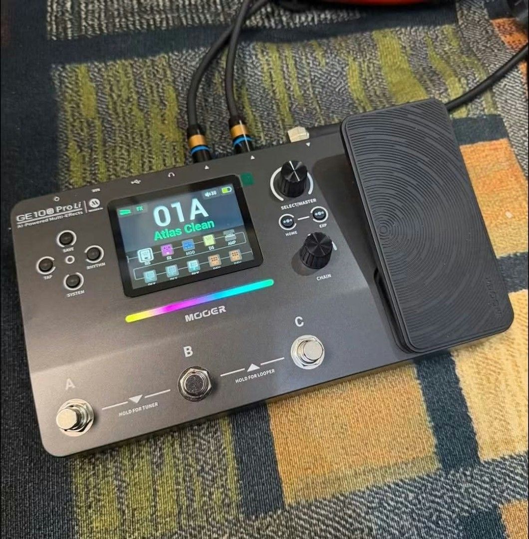 For Sale Mooer GE100 Pro Li (Category: Musical Instruments) located in Manila. Submitted by killboypowerhead (Listing ID 1467073428, Image 1). Description: - Mooer GE100 Pro Li multi-effects pedal unit - Fully working screen (tested with preset info like Atlas Clean) - Built-in expression pedal on the right side - Three easy-access footswitches (A, B, C) - Includes original retail box - Excellent working condition, ready to use.