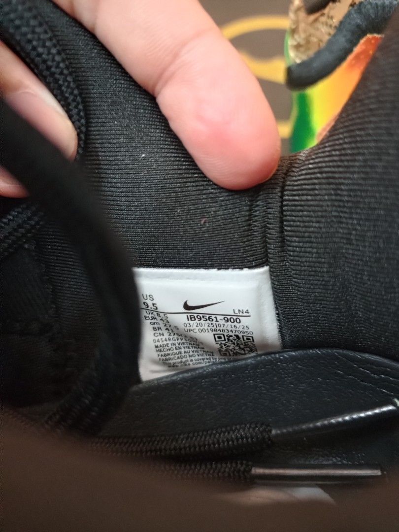 ❗FOR SALE❗Nike LeBron 23 "Uncharted" (Category: Casual Shoes) located in Manila. Submitted by mondanggggg (Listing ID 1466981221, Image 3). Description: Nike LeBron 23 "Uncharted Size: 9.5 Price: 2,800 (slightly nego) General Trias, Cavite sign of usage only and no seps, good condition. still have original box. pm lang.