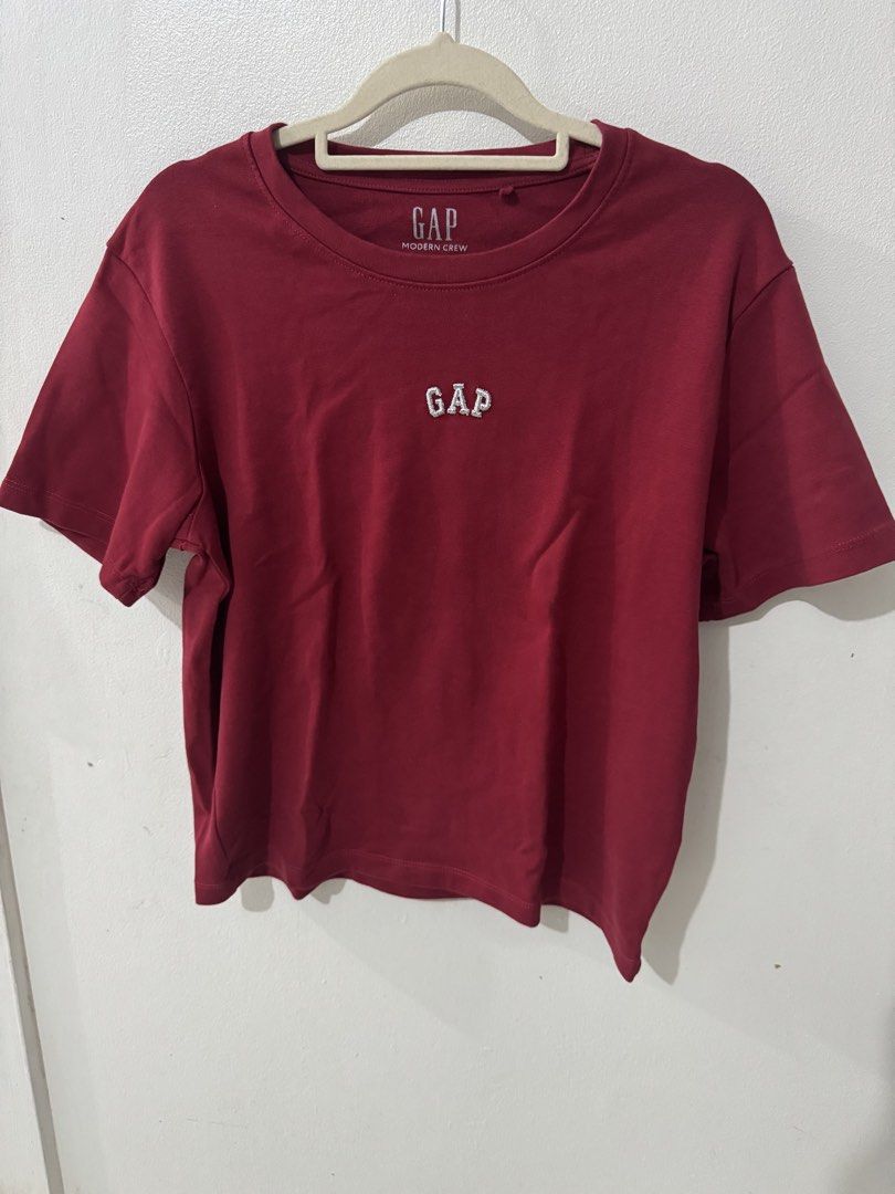 GAP Modern Crew Cropped T-Shirt (Category: Shirts) located in Pasig City. Submitted by pmlmri (Listing ID 1467166050, Image 3). Description: - Brand: GAP (Modern Crew Cropped T-Shirts) - Size: best fits Large and XL frame - 3 colors: Beige, Maroon, and Light Pink - Condition: New worn once - Sold individually Mode of Shipping: J&T or Lalamove Mode of Payment: Gotyme/BPI/Gcash.