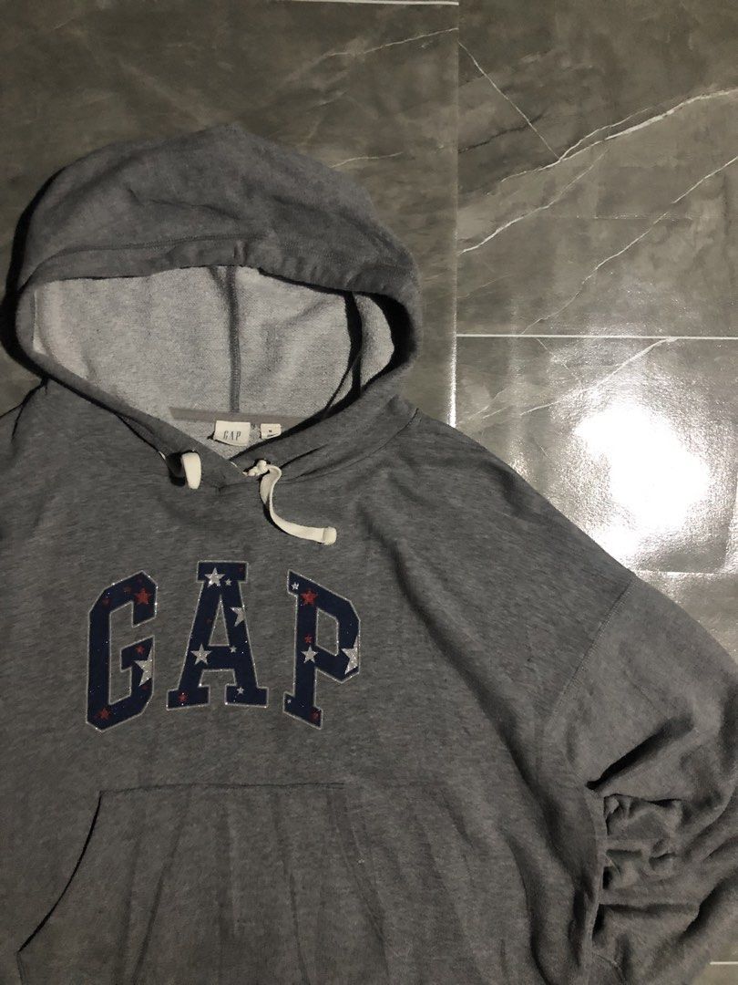 GAP USA SCRIPT HOODIE JACKET (Category: Coats, Jackets and Outerwear) located in Manila. Submitted by buksthrifthing (Listing ID 1466972701, Image 1). Description: 24 by 24 Med to large ( boxy ) No issue Excellent condi.