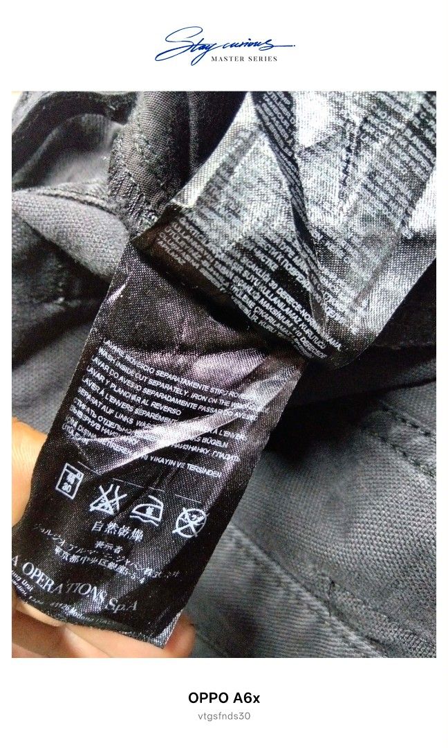 Giorgio Armani (Category: Luxury Apparel) located in Manila. Submitted by luckydeer.f544c4 (Listing ID 1467011076, Image 2). Description: ✨ GIORGIO ARMANI JEANS ✨ 🏷️ Authentic | Made in Italy 🖤 Classic dark wash • Timeless design 📏 Size: EU 36 🌟 Condition: BRAND NEW — no flaws at all!.