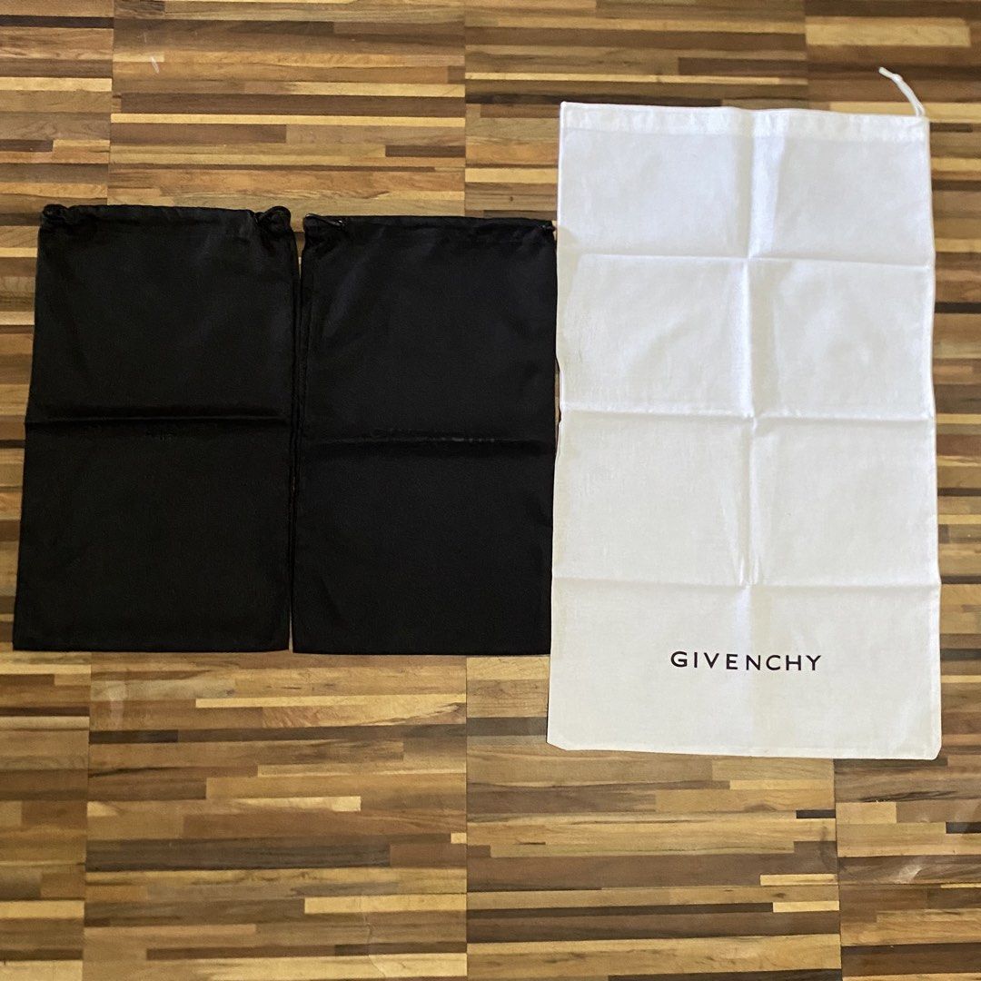 Givenchy Take All (Category: Loafers) located in Iligan City. Submitted by authenticdustbags.ph (Listing ID 1467033190, Image 1). Description: fixed fixed!!!.