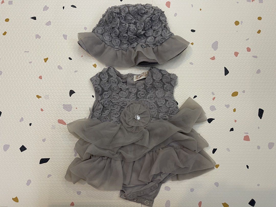 Goolfie dress 3-6M (Category: Babies & Kids Fashion) located in Antipolo. Submitted by chelsiesm (Listing ID 1467126661, Image 1). Description: Goolfie (from baby and co fair) Used once.