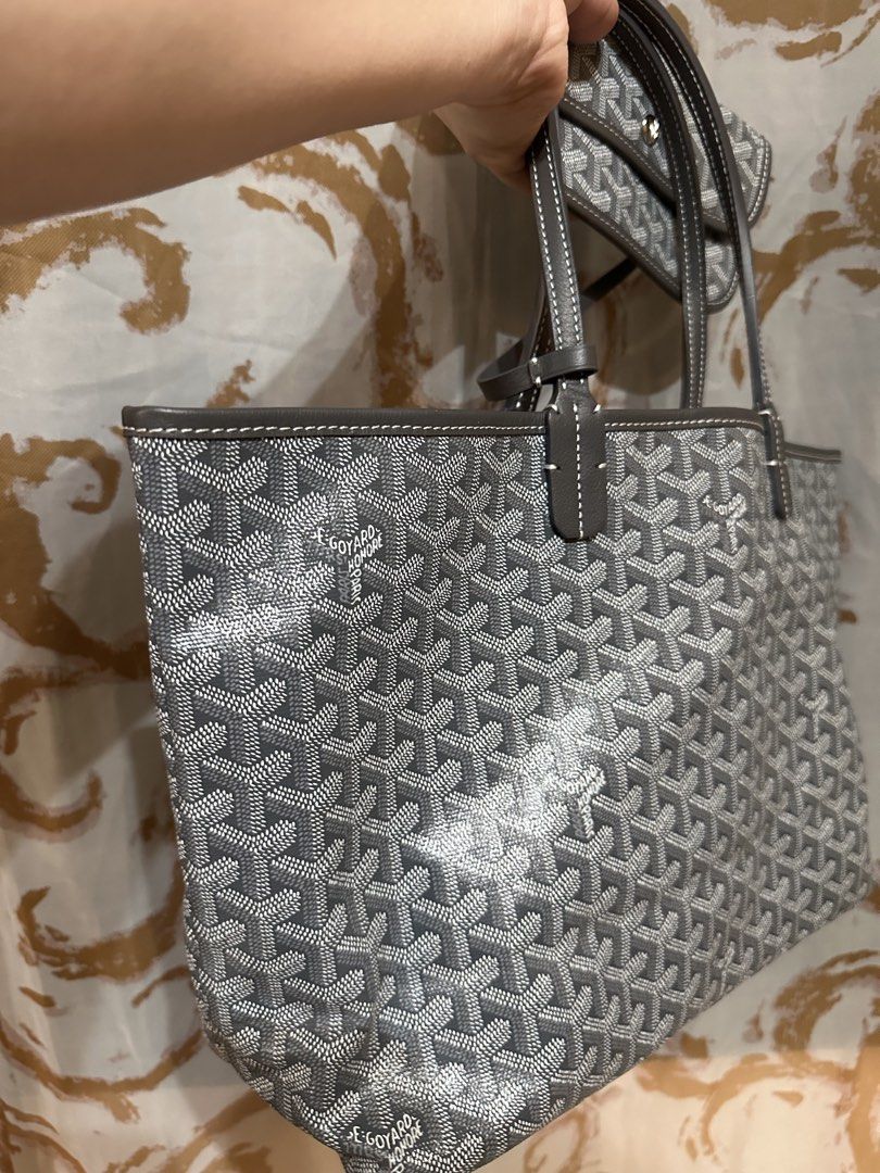 GOYARD st.louis TOTE BAG (Category: Luxury Bags & Wallets) located in Manila. Submitted by tianasmom (Listing ID 1467096062, Image 2). Description: 🇯🇵 JAPAN SOURCE 💯 GENUINE LEATHER ✔️PLS SELF AUTHENTICATE WITH DUSTBAG WITH POUCH WITH CODE MADE IN ITALY.