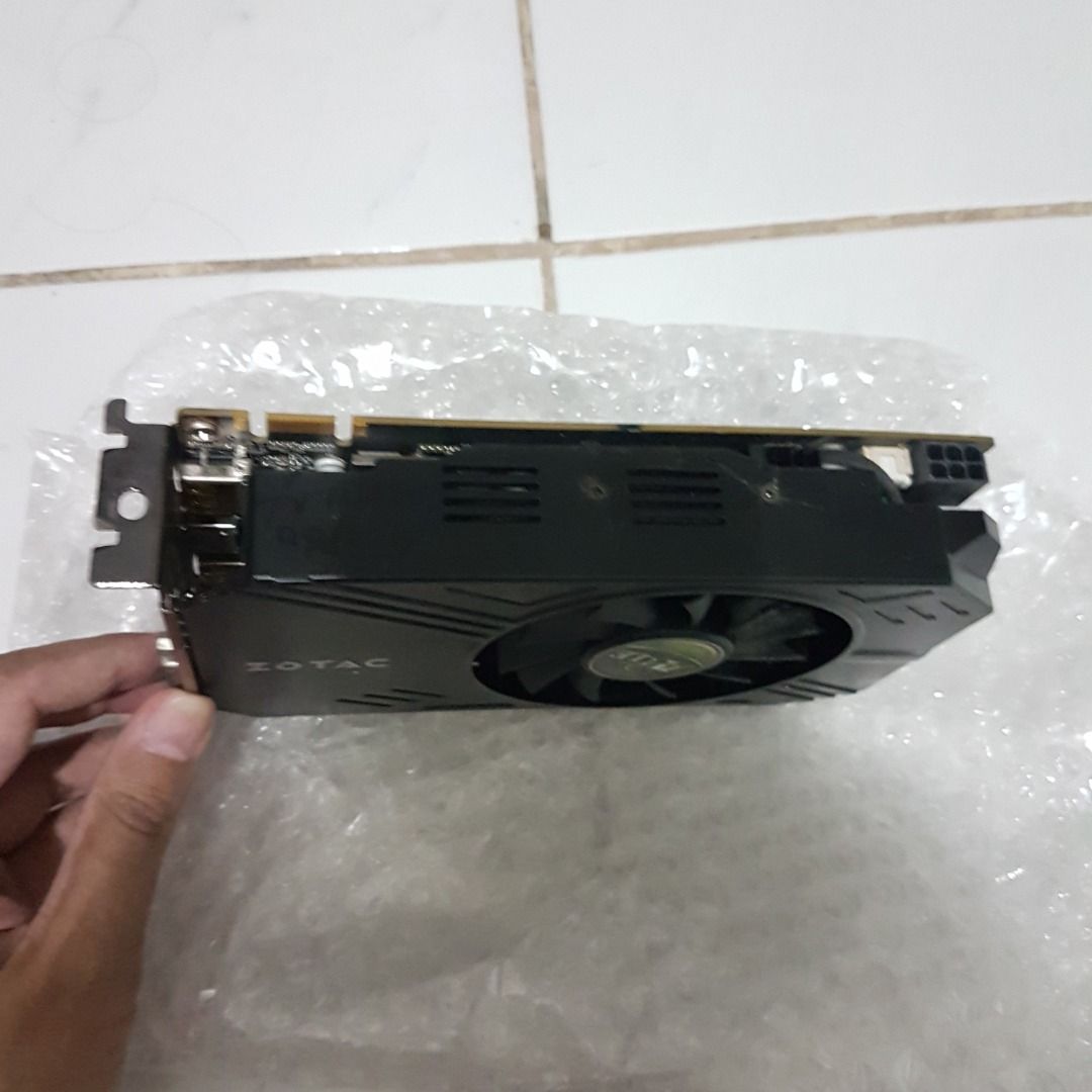 GPU - NVIDIA Zotac GTX 960 2GB ITX (Category: Computer Parts) located in Bulacan. Submitted by blitzwing28 (Listing ID 1467053165, Image 3). Description: = NOTE = - Item is in good, working condition. - Item was underclocked via MSI Afterburner for lower temperatures. - No return/exchange policy. = DRIVERS = Website: https://www.techpowerup.com/download/techpowerup-nvcleanstall/ Download the NVCleanstall app for GPU driver installation. = PRICE =