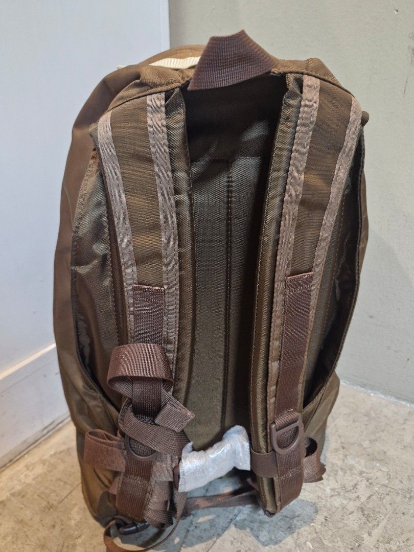 Gregory bags (Category: Backpacks) located in Tagaytay City. Submitted by sarah_jeng (Listing ID 1467167065, Image 2). Description: Gregory bags sale at 2100 only.