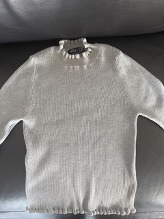 (Category: ) located in . Submitted by thatsydneywardrobe (Listing ID 1466973733, Image 1). Description: .