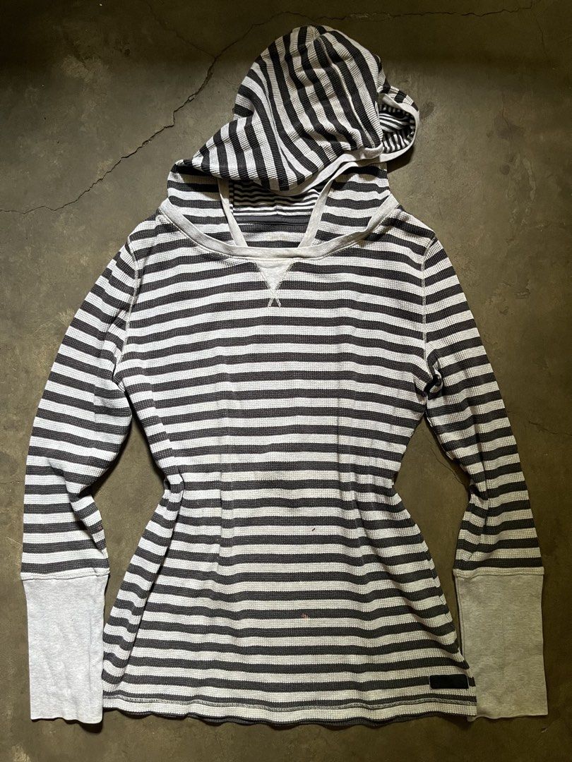 Calvin Klein gray-white striped waffle-knit pullover hoodie (Category: Longsleeves) located in Manila. Submitted by ljpgdn (Listing ID 1467053573, Image 1). Description: Dm me for more deets :).