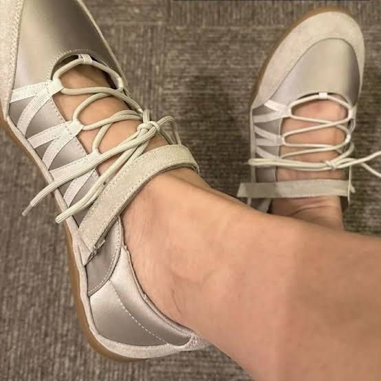 GU Ballet sneakers (Category: Sneakers) located in San Pedro. Submitted by meirene19 (Listing ID 1467079391, Image 1). Description: PASABUYYY GU BALLET SNEAKERS FROM JP ₱600 ONLY!!!! 50% DP to secure order 📌SAN PEDRO LOC alis from 🇵🇭 Oct 22 alis from 🇯🇵 Oct 27 ctto 🫶🏼 .
