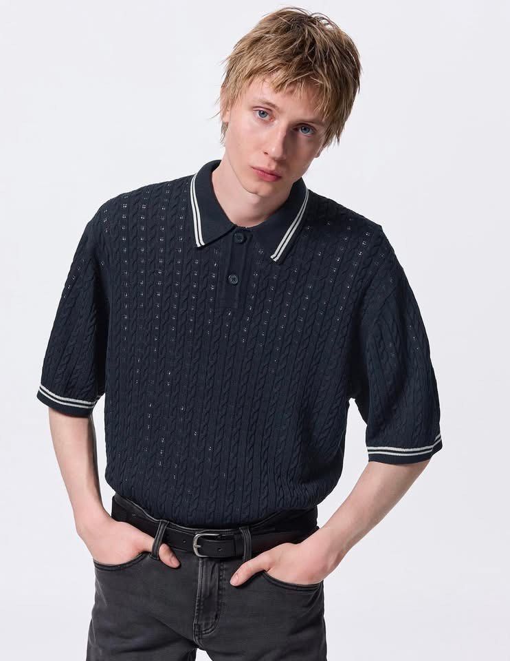 GU Japan Dark Navy Cable Knit Shirt (Category: Tshirts & Polo Shirts ) located in Antipolo. Submitted by thearchivesproject (Listing ID 1467029211, Image 2). Description: 24 width 27 length.