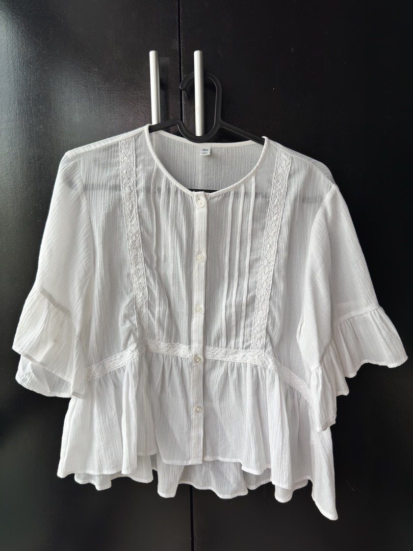 GU White Lace Trim Button Down Blouse Size M (Category: Blouses) located in Makati City. Submitted by rj_0912 (Listing ID 1467164486, Image 1). Description: .