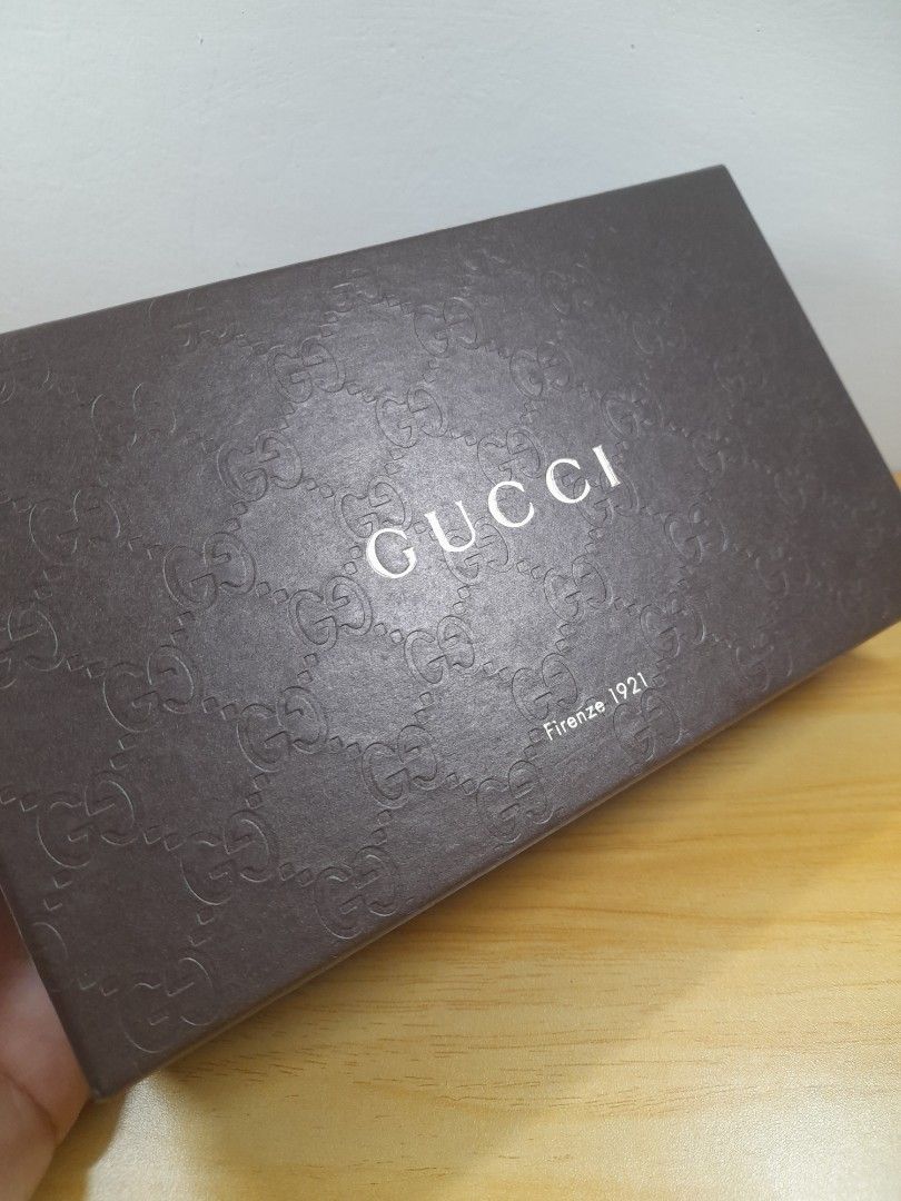 GUCCI BOX (Category: Luxury Accessories) located in Bulacan. Submitted by nansantiago (Listing ID 1467085840, Image 2). Description: GUCCI BOX 🏷️ ₱250‼️ 📍 Location: Plaridel, Bulacan 💸 Mode of Payments: Gcash / BPI 📦 Pick-up / Ship 🚚 Couriers : Flash Express / SPX / Lalamove.