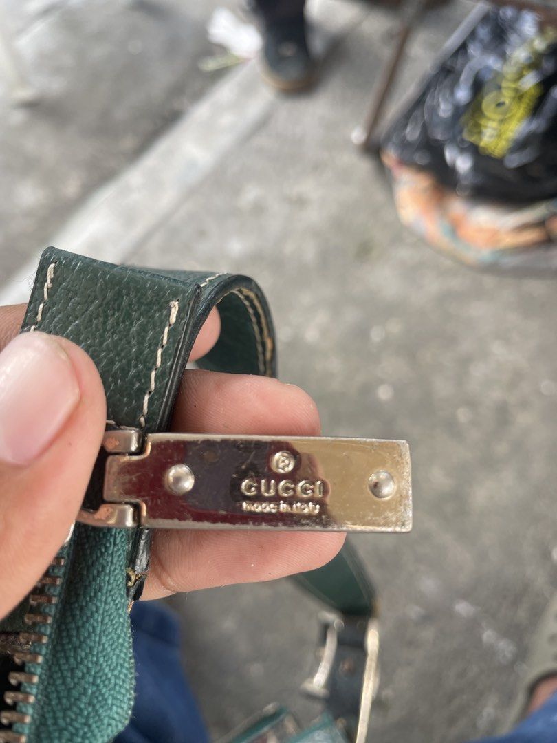 Gucci hobo bag (Category: Luxury Bags & Wallets) located in Iloilo. Submitted by sweaythrift (Listing ID 1467105568, Image 3). Description: Vintage Gucci Horsebit Glam Canvas Hobo Shoulder Bag Medium size.