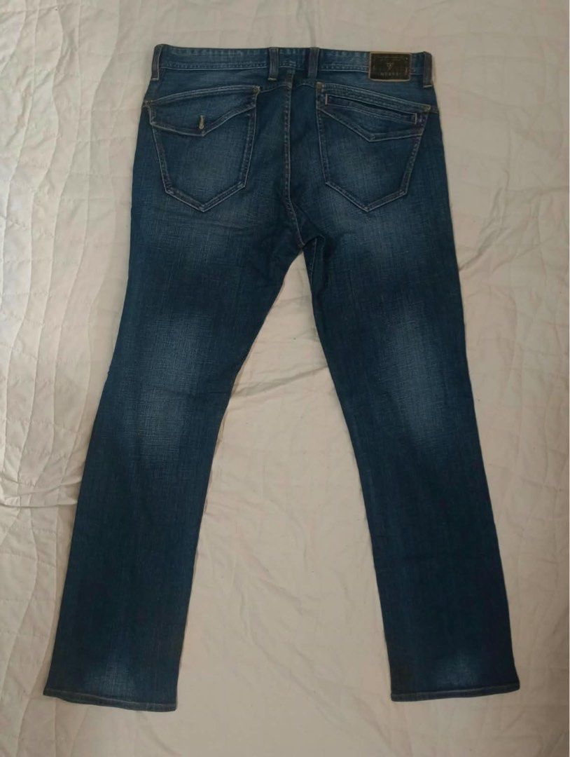 Guess jeans 100% authentic (Category: Trousers) located in San Juan City. Submitted by stphilippines (Listing ID 1467132876, Image 3). Description: Original. 36 waist 34 length Like new.