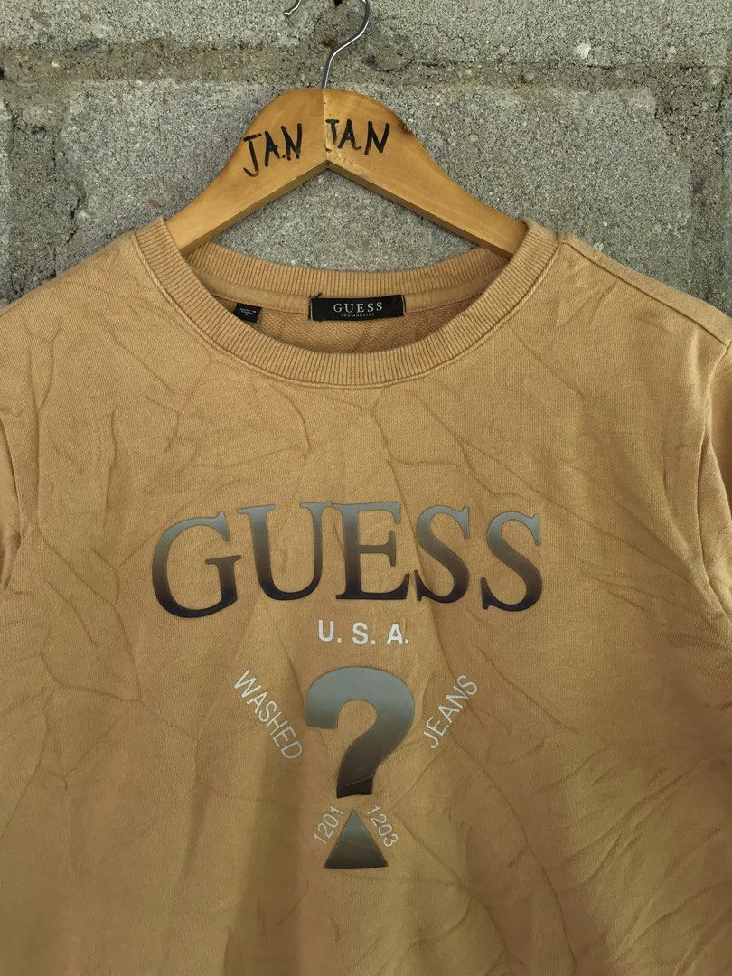 GUESS SWEATER (Category: Coats, Jackets and Outerwear) located in Aurora. Submitted by thrillthriftfinds123 (Listing ID 1467071059, Image 2). Description: GUESS SWEATER SIZE SMALL NO ISSUE GOOD MORNING 9.5 COLOR RATE .