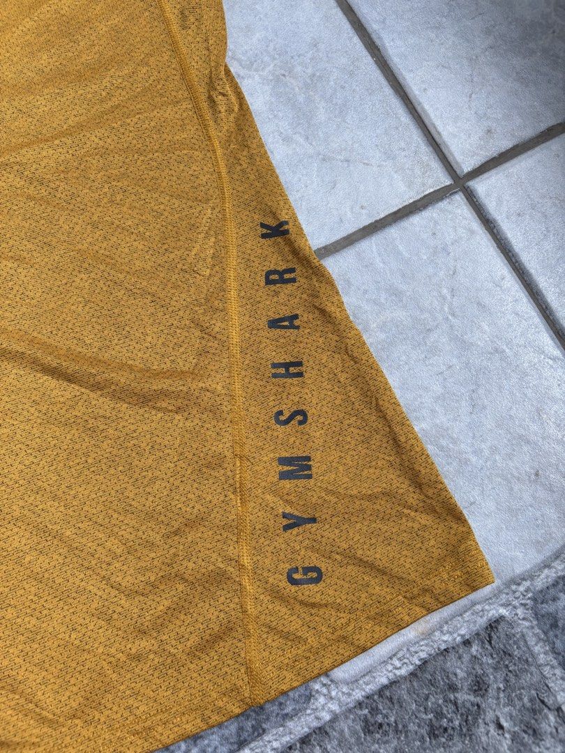 Gymshark Tank Top (Category: Activewear) located in Calamba. Submitted by manila.fits (Listing ID 1466972635, Image 3). Description: Gymshark Tank Top Xsmall Width 18 Length 27 As new No issue .