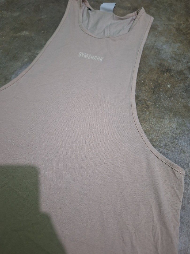 Gymshark Tank Tops Size Large (Category: Activewear) located in Palayan City. Submitted by erae_lf (Listing ID 1467126773, Image 3). Description: NO ISSUE EXCELLENT CONDITION 9/10 COLOR RATE 9/10 SIZE LARGE Width: 20" Length: 30" Dm Location: PALAYAN CITY NUEVA ECIJA.