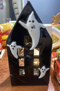 (Category: ) located in . Submitted by tatashop_sky (Listing ID 1467036321, Image 1). Description: .