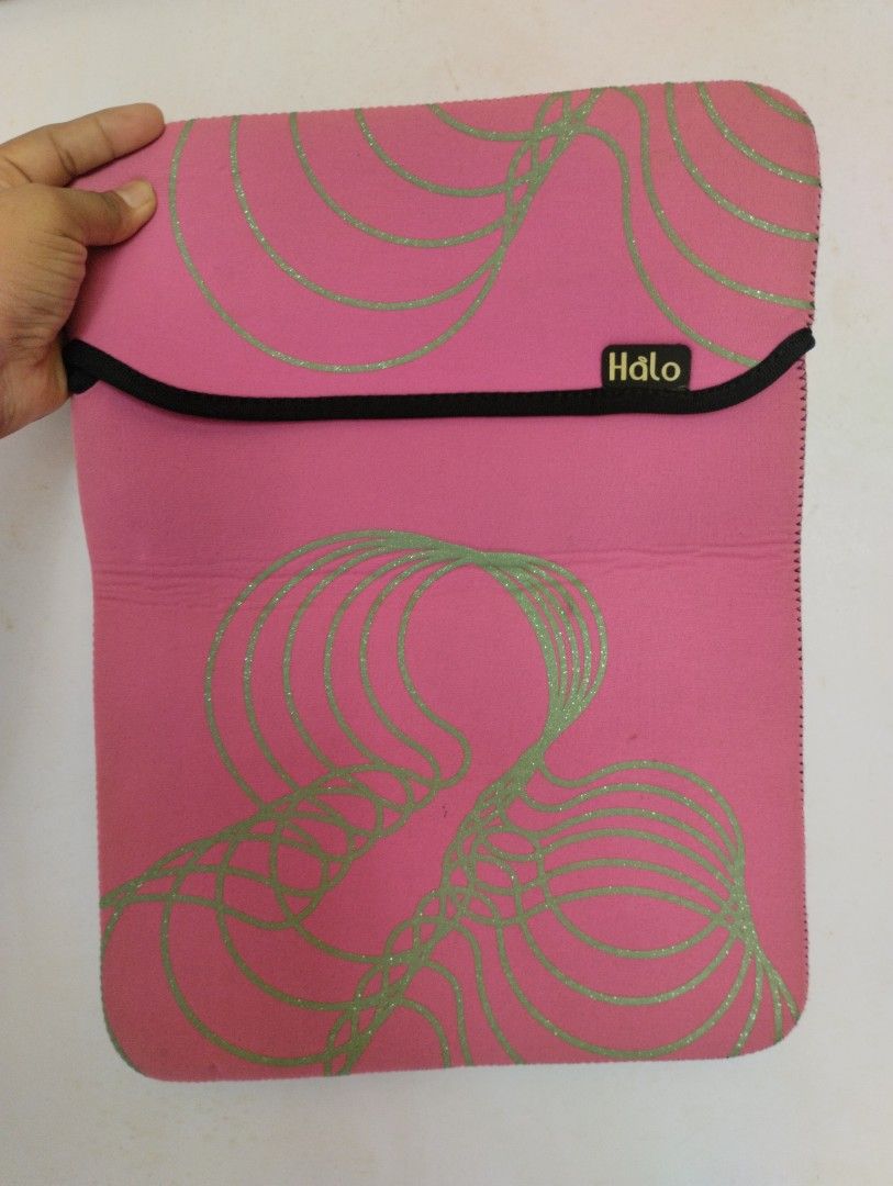 Halo pink laptop sleeve (Category: Laptop Bags & Sleeves) located in San Mateo. Submitted by winadeals (Listing ID 1466990823, Image 1). Description: Keep your laptop and other gadgets with this Halo laptop sleeve. Length Size - 13 1/2 inch Width size - 10 inch Avail now just click offer and the purchase transaction will follow..