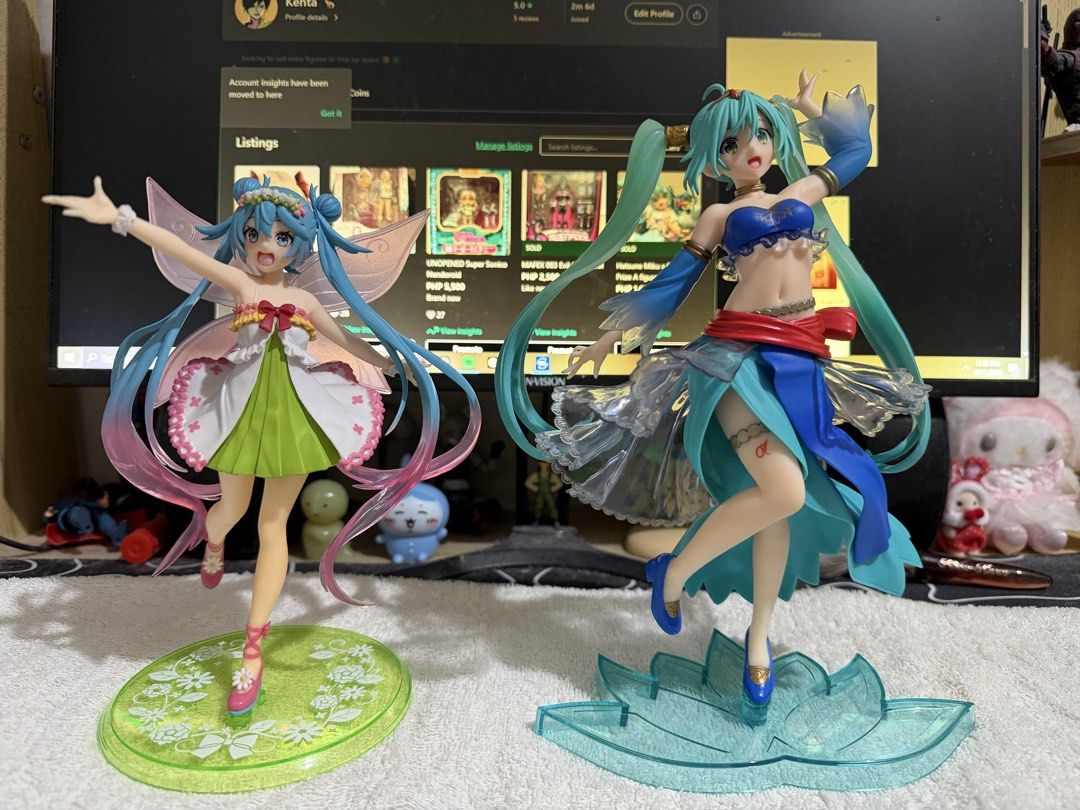 Hatsune Miku bundle (Category: Figurines & Statues) located in Manila. Submitted by kentasaur (Listing ID 1467139969, Image 1). Description: LOOSE figure BOTH Mikus for 500 if break set: 250 for fairy miku 350 for arabian miku WYSIWYG, what you see is what you get, carefully review pictures before buying, you may ask me for more pictures if needed. MOP: GCash Lalamove or J&T only buyer will shoulder shipping fee.