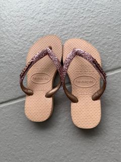 (Category: ) located in . Submitted by Fashionmodde (Listing ID 1467073270, Image 1). Description: .