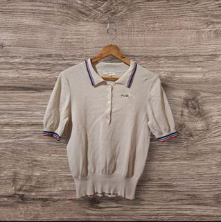 (Category: ) located in . Submitted by jc.thrifted (Listing ID 1467121787, Image 1). Description: .