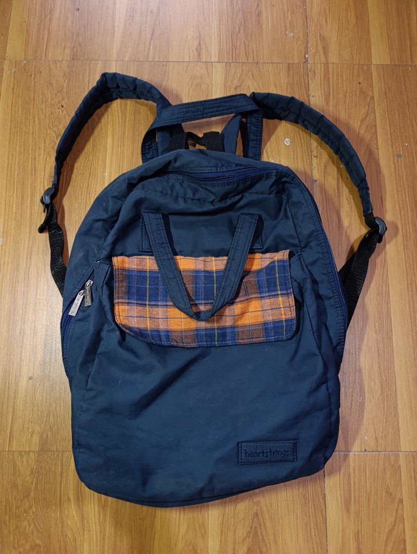 Heartstrings Hearty Backpack (Category: Belt bags, Clutches and Pouches) located in Bulacan. Submitted by koritooo (Listing ID 1467133039, Image 1). Description: Heartstrings Hearty Backpack Good condition no issues.